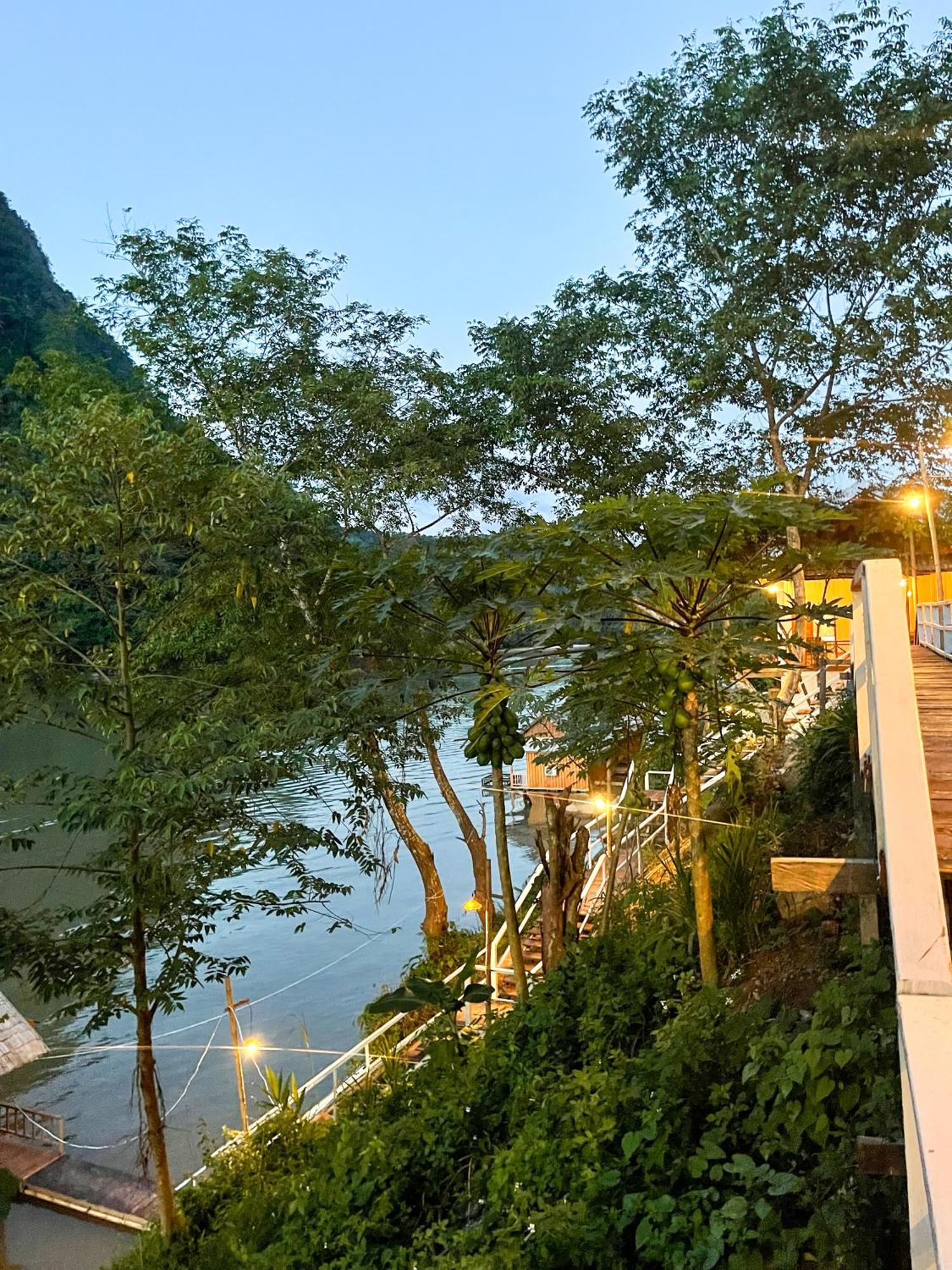 Nongkhiaw The Float House Hotel Luaran gambar