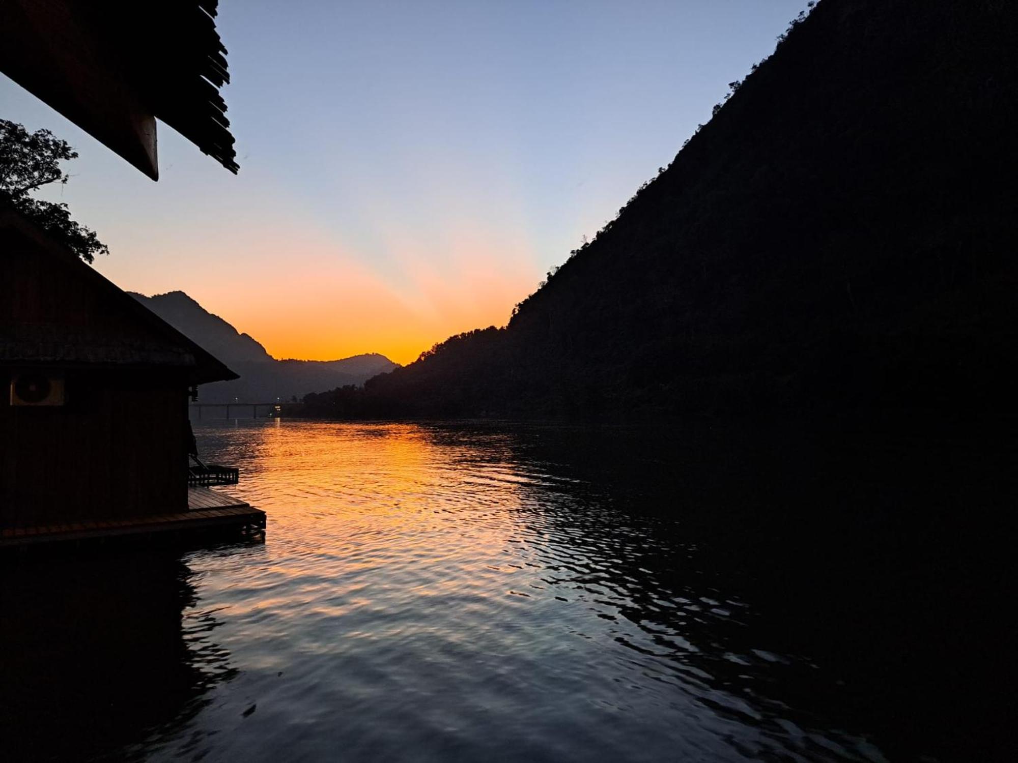 Nongkhiaw The Float House Hotel Luaran gambar